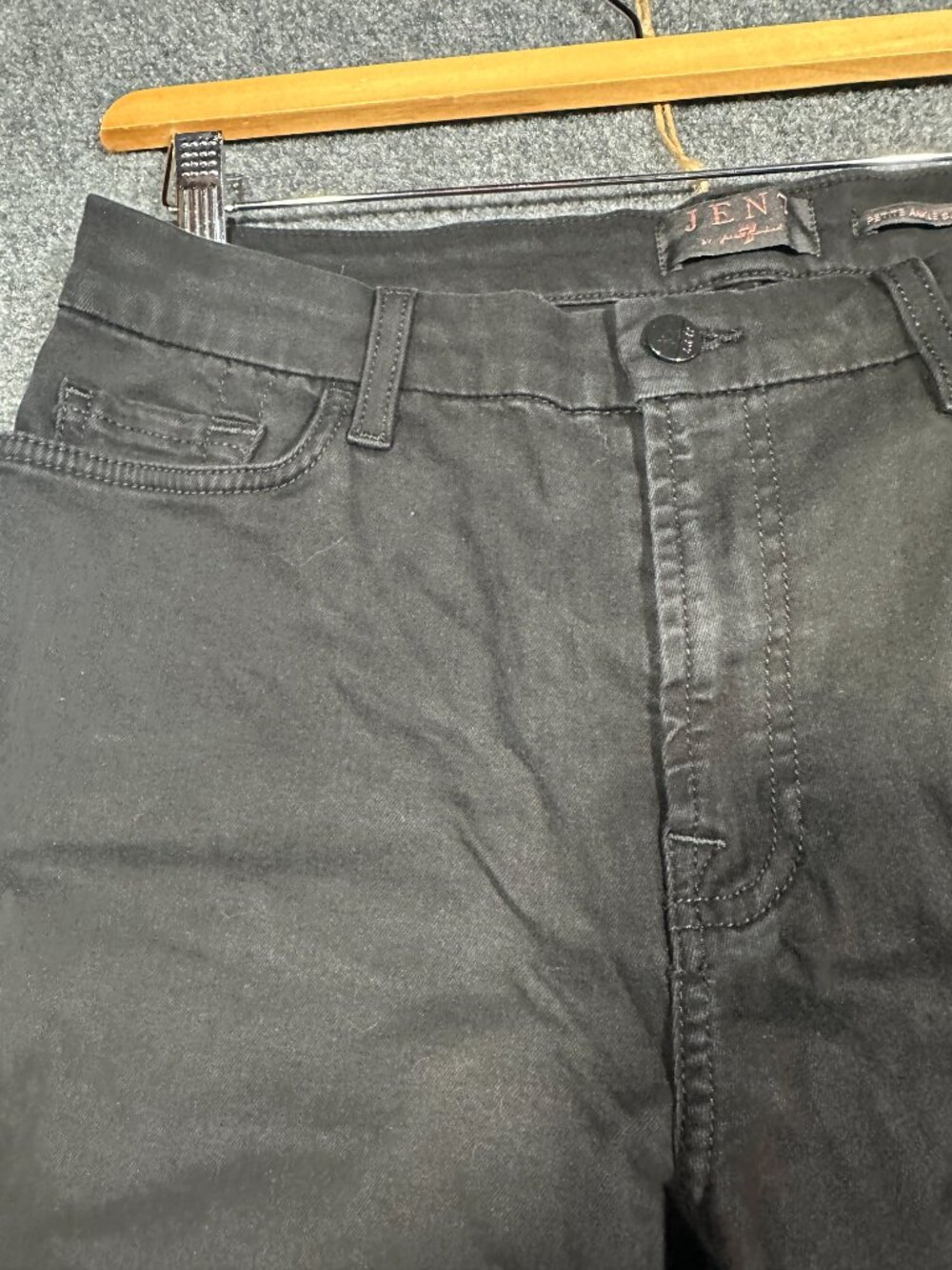 Jen7 by 7 For All Mankind Jeans Womens 12 Black Stretch Petite Ankle Skinny - Picture 4 of 9